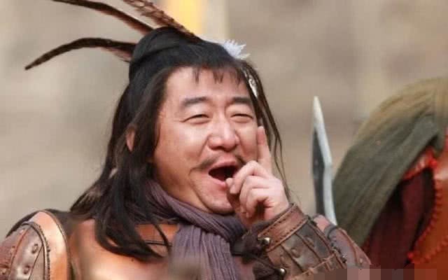 令人|《水浒传》宋江为何要把扈三娘许配给王英?真相令人太意外了