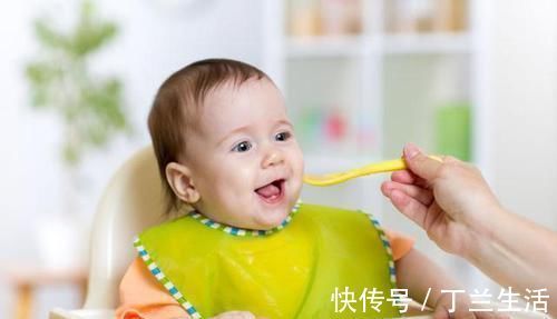 宝妈|4岁孩子误把502滴入眼睛,宝妈60秒反应救了孩子,医生:很高明