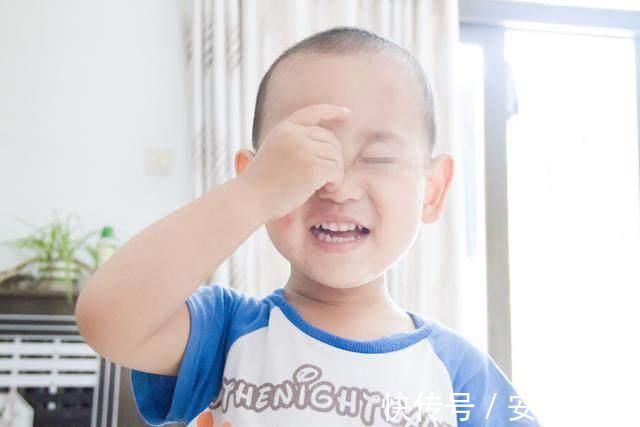 臭毛病|孩子有这三个臭毛病,说明智商超人,妈妈不要盲目制止
