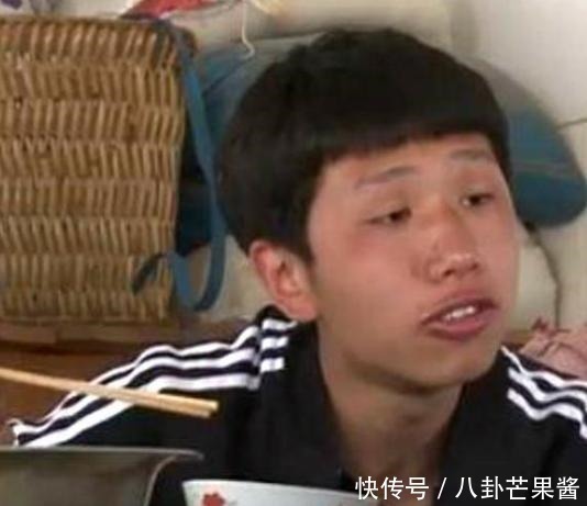 表情包 当初因一句“真香”而走红的王境泽,变形成功后,6年后成这样了