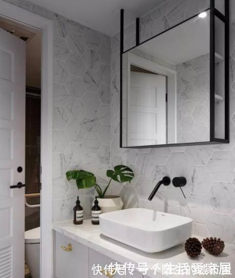 卫生间|卫生间没窗户也别担心,教你4招来补救,分分钟变明亮还无异味