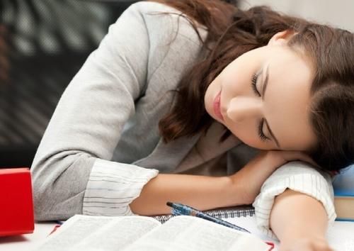 月经期间|子宫“最怕”4种水果,医生建议少吃,保养子宫或可坚持2个习惯