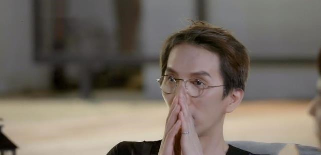 《披荆斩棘》哥哥们送礼物看人缘，陈小春得人心，林志炫好尴尬