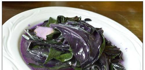 动物|该植物的叶子臭臭的,动物不爱吃,却被人们做成美味佳肴