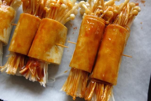 立夏之后，這菜要多吃比鈣片都好，10分鐘做一鍋，特省事