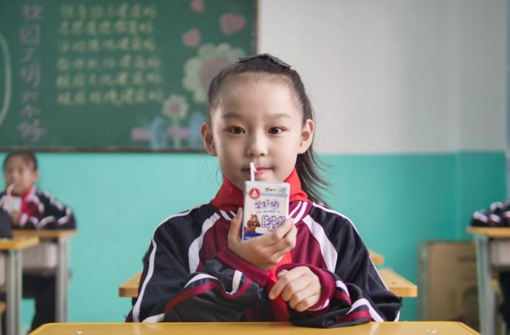 营养健康|赢战新学期，学生奶为学生营养健康成长保驾护航