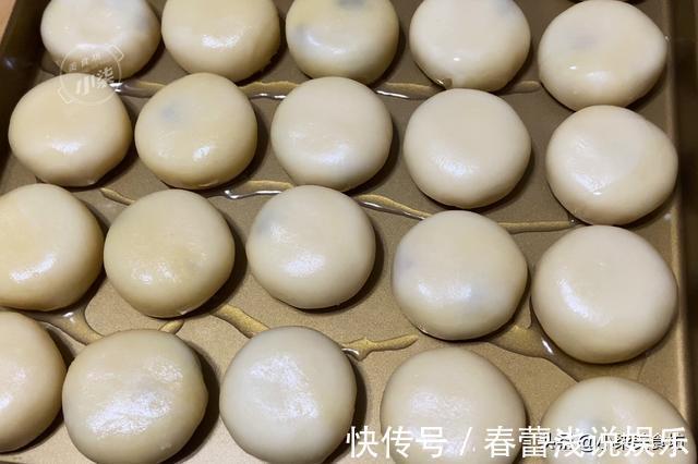 在家自制绿豆小饼，学会不用买，清凉解暑易消化，老人孩子都喜欢