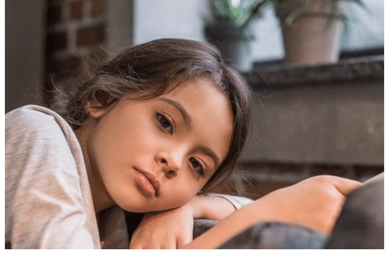 小孩们|对于叛逆期的孩子，家长应该正确去处理，打骂并不可取