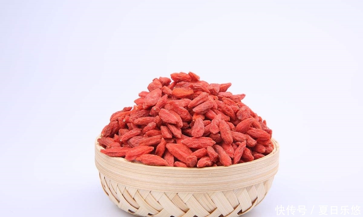 抗衰老|红枣加“它”一起泡水喝,养肝补肾,健脾益胃还抗衰老,好处太多