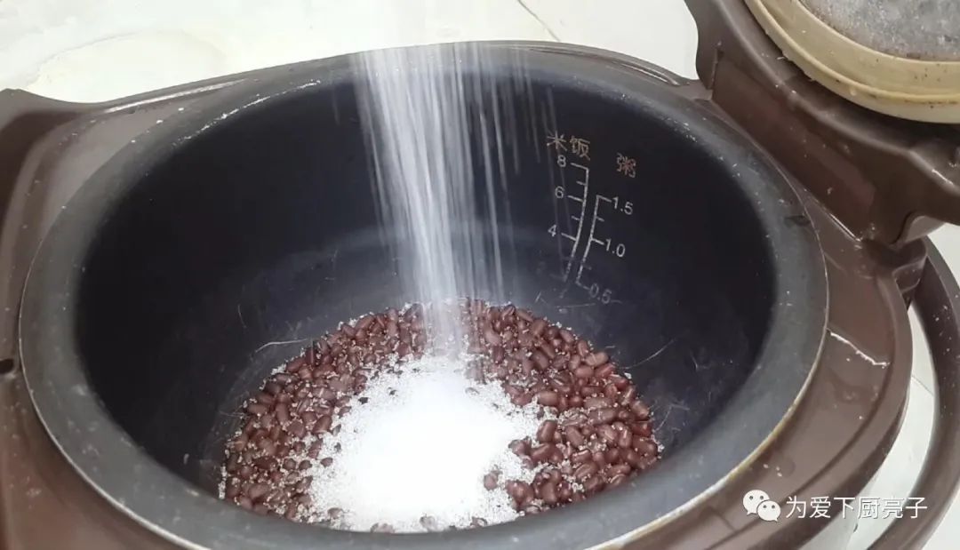 自制糯米凉糕做法,冰箱里一放,好吃又营养,孩子第一次吃就爱上