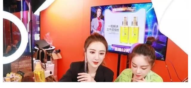 品牌方|李佳琦薇娅与欧莱雅暂停合作，有人站主播，有人站品牌，谁错了？