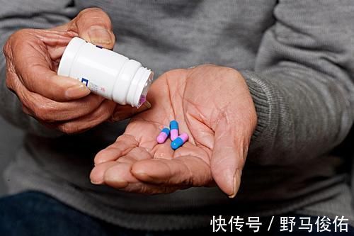 继发性高血压|心脑血管专家提醒，夏天到了，高血压3不吃，坚持3件事，血压稳降