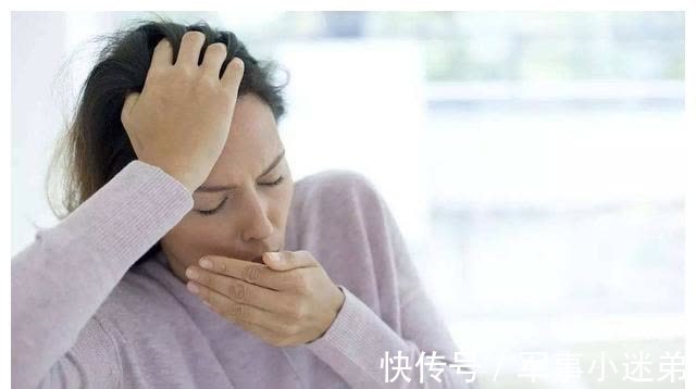 人大人|宝宝出生后,第一个抱他的不要是这“3种人”,并非是迷信