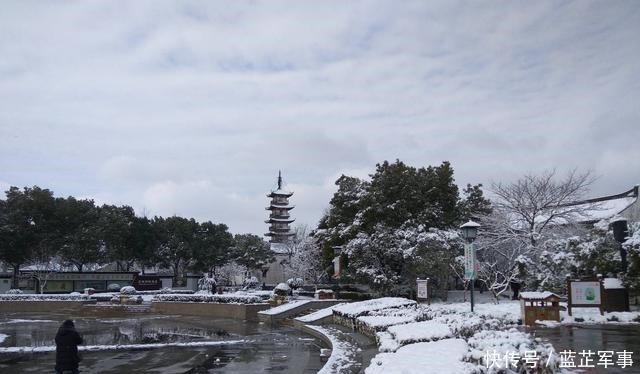  忽如一|第一场雪，忽如一夜春风来；谈古论今，唯叹大雪满弓刀！