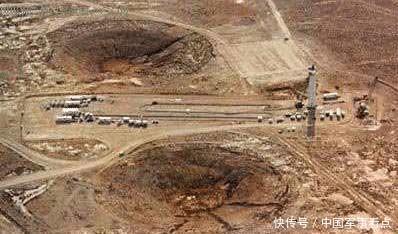 原子弹|原子弹威力到底有多大？当看过这些核试验场地的天坑后，你就懂了