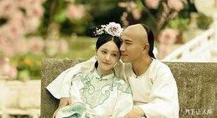 衣服|清朝女性衣服上的“白围脖”是干什么用的为什么有的妃子没有!