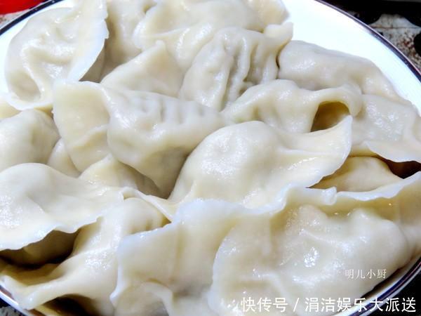  饺子馅|夏天这菜正当季，5块钱一斤，孩子常吃长个子身体好，包饺子特香