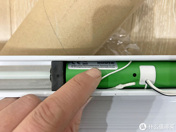 百叶窗|淘宝上要价900的杜亚电动百叶窗拼多多上就卖600，让我来试试水