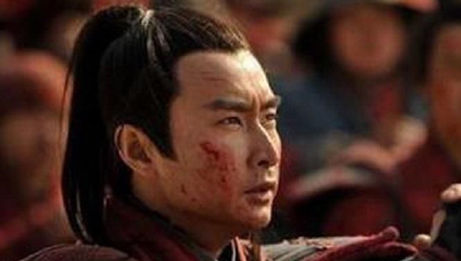 大军|比岳飞还猛，以300人杀向10万大军，死后身体内取出3斤铁箭头