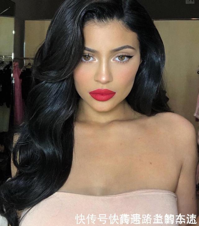 kylie|神仙化妆师!亿万富婆Kylie Jenner这么美,一半功劳都是他的