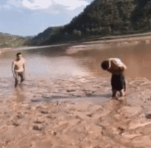 |搞笑GIF:在驾校这样练车 我就不信你练不好