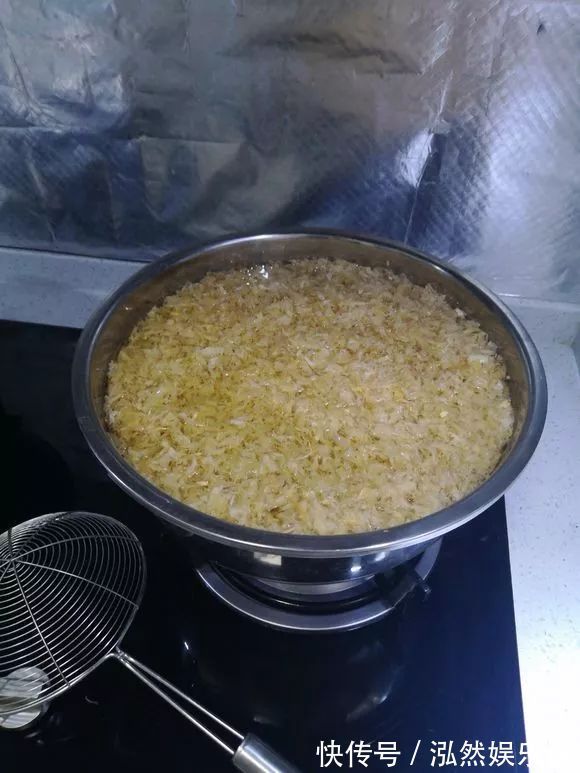 发芽|君子兰还在买种子丢盆里就发芽,一次播种30盆,很快变大户!