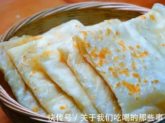 做烙饼时别用冷水和面，学会2个技巧，烙饼柔软筋道，放凉也不硬