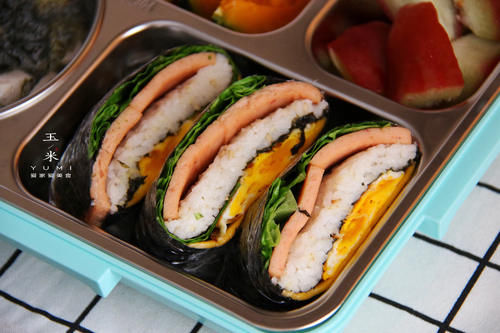 晒晒高中儿子的早餐，做法简单营养足，早起半小时就能搞定