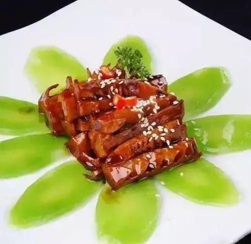 八道酒楼大厨拿手菜