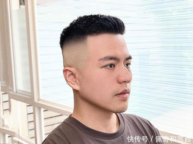 过时|男生“背头”发型过时了建议你试试这4款，时尚潮流显帅气