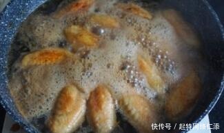 秘制|秘制配方!可乐鸡翅这样做,色泽诱人,香嫩多汁,三盘不够吃!
