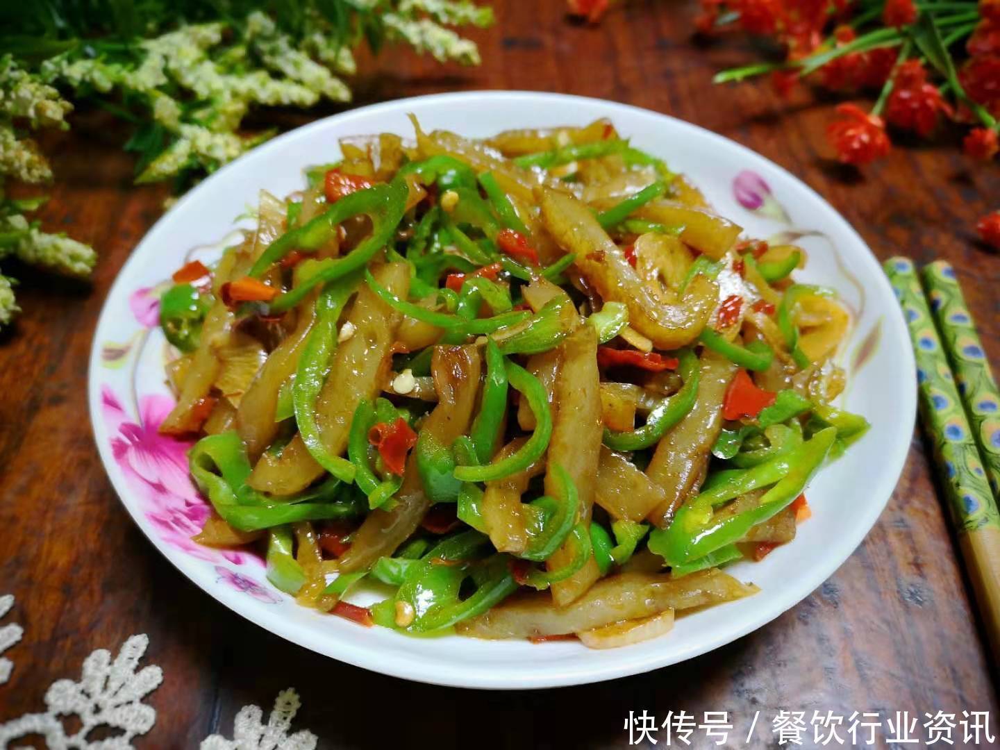 这菜是肠道清洁工,三天两头吃一次给身体做个大扫除,便宜又鲜美