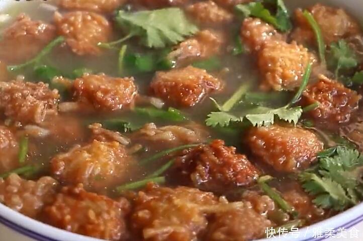 我家年夜饭上的压轴菜,香酥脆爽,汤汁酸咸好喝,上桌分分钟抢光