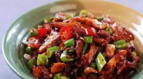 香菇|美食严选:豉香土豆片,香菇烧鸡腿,脱骨皋比凤爪,青椒拆骨肉的做法