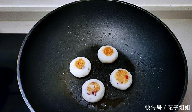 不需要烤箱0失败,山药糯米饼,香甜软糯,营养丰富,做完后抢食