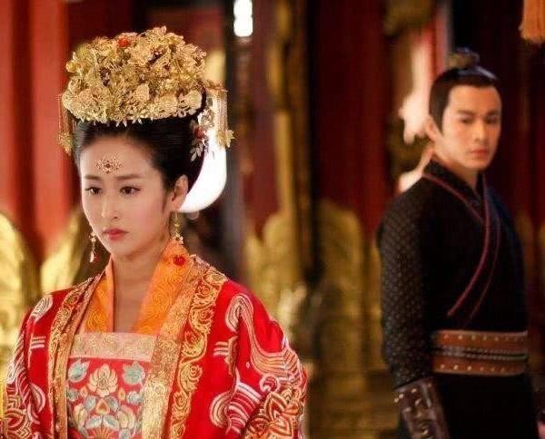 中国古代的女子,为何十三四岁就要嫁人?