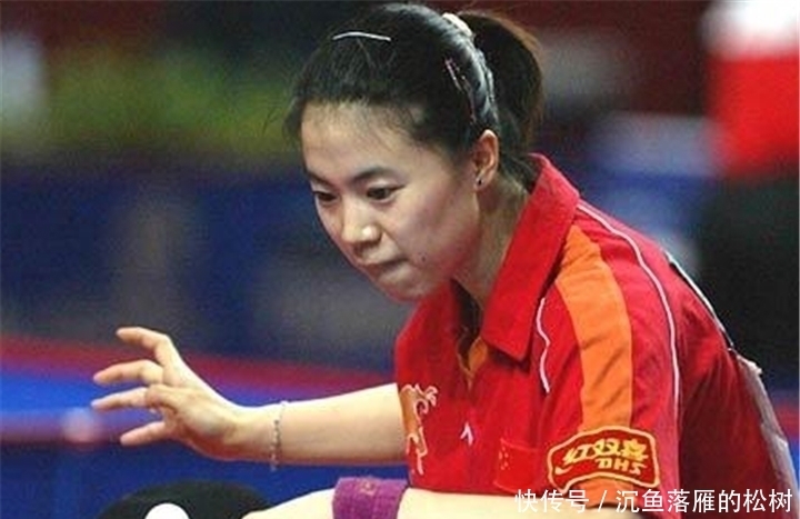 她是中国乒乓球世界冠军,嫁给黑老大,患