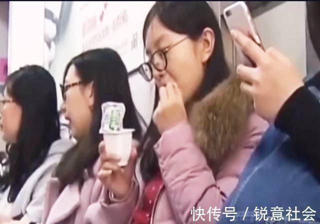 坏习惯|孕妈再不改掉这些“坏习惯”,当心宝宝“胎记缠身”,别再固执了