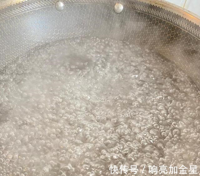 自制酸汤水饺，味道绝绝子！