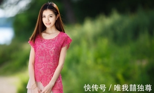 若飞@七绝十二首:柔情缱绻人不语,眼底云波万里山