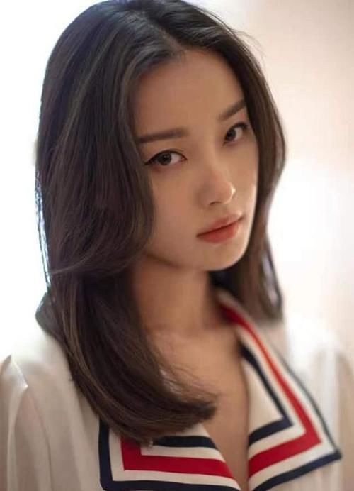 判断你是“高级脸”还是“网红脸”，主要看这3点，不妨自测一下