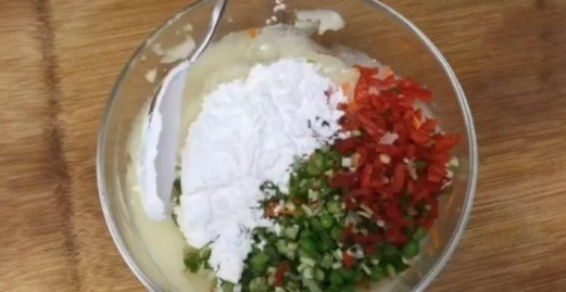 土豆饼|土豆新吃法,不用炒,不用炖,比烤肉还香,一定要做给最爱的人吃