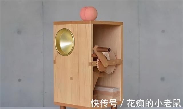 潘多拉!一个脑洞大开的日本艺术家,设计了些奇奇怪怪的玩具装置···