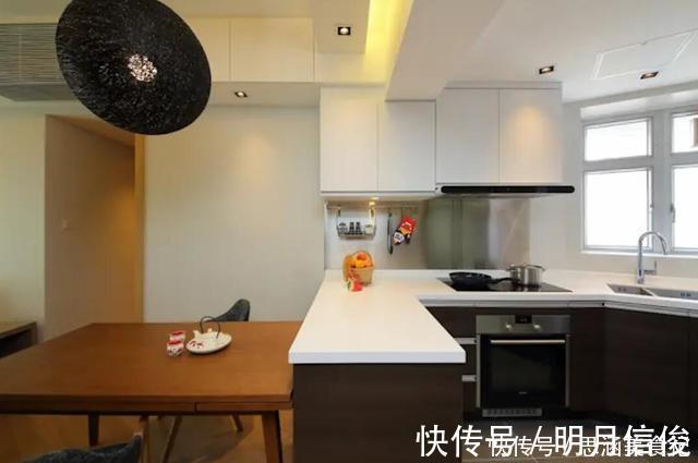 夫妻俩|93平夫妻俩住了10年,厨房几乎空无一物,进门还以为是重新买的房