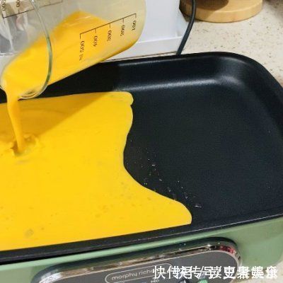 生菜|别再出去吃了,拔草厚蛋烧三明治自己做更好吃