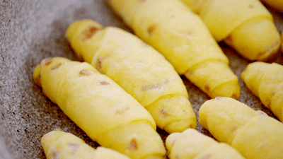 早晨来一碗小米南瓜卷，大人小孩都爱吃