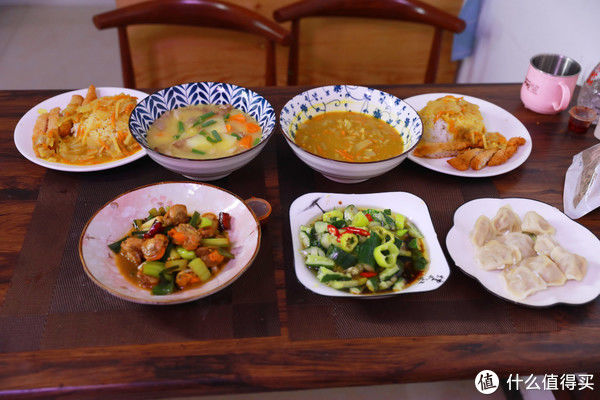 羊肉汤|暑假带娃，简单的2菜1汤，3锅齐上，还花将近1小时，妈妈不容易