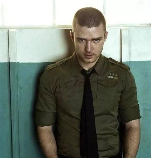 寸头 与颜值无关,让女生脸红心跳的5款男生发型!