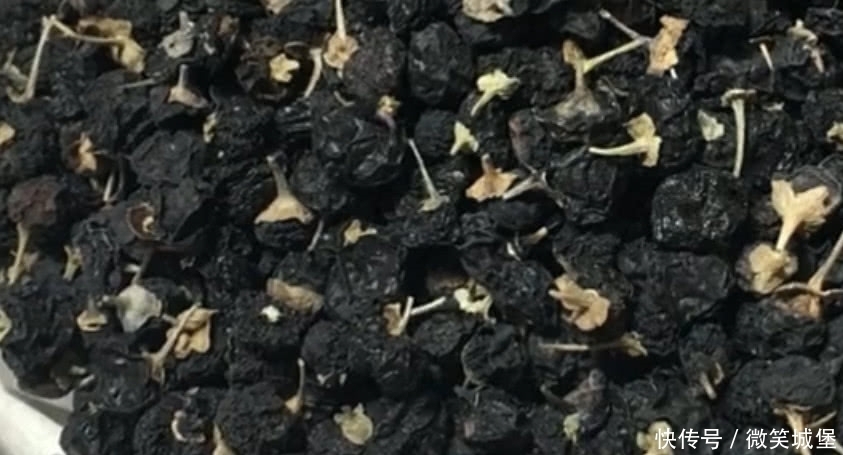 黑枸杞|它曾被称为“软黄金”,一斤卖500元,如今价格跌落仍无人问津