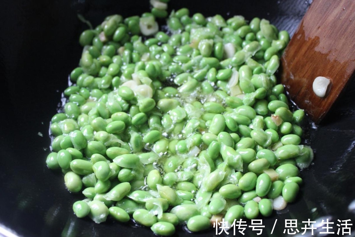 配菜|1根丝瓜，半斤毛豆，教你做这道夏日清凉小菜
